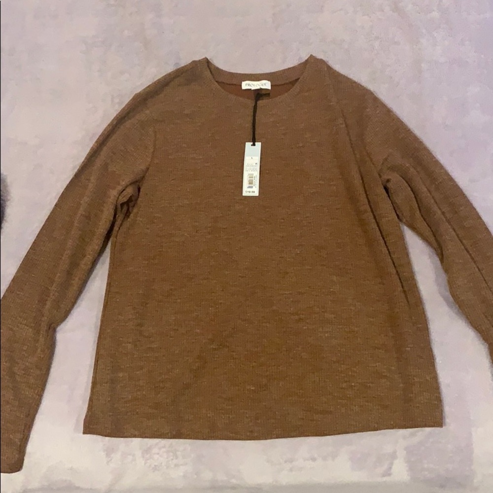 Solid long sleeve